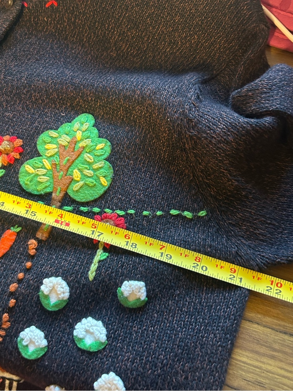 Susan Bristol Hand Embroidered Vintage Farm Garden Cardigan Sweater Cottagecore - Picture 10 of 10